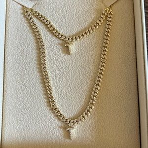 Chain Diamond T Necklace